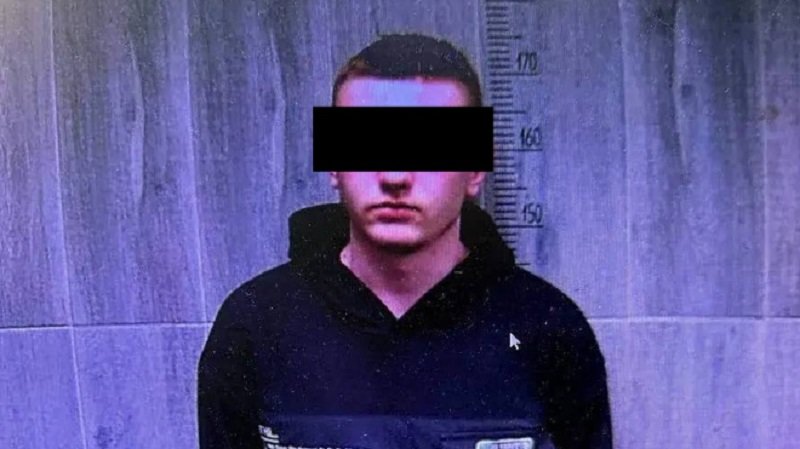 Курьер мошенников из Всеволожского района забрал более миллиона рублей у пенсионерки в Петербурге - Курьера телефонных мошенников задержали полицейские после хищения 1 млн 250 тыс. рублей у 81-летней 