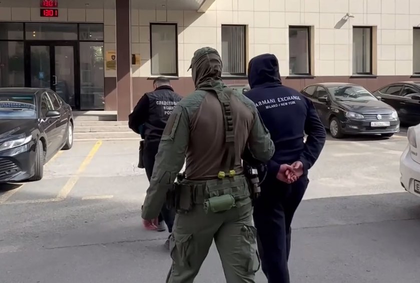 В Ленобласти преступная группа пойдет под суд за хищение выплат при заключении контракта - Трое жителей региона обвиняются в мошенничестве с получением государственных выплат.