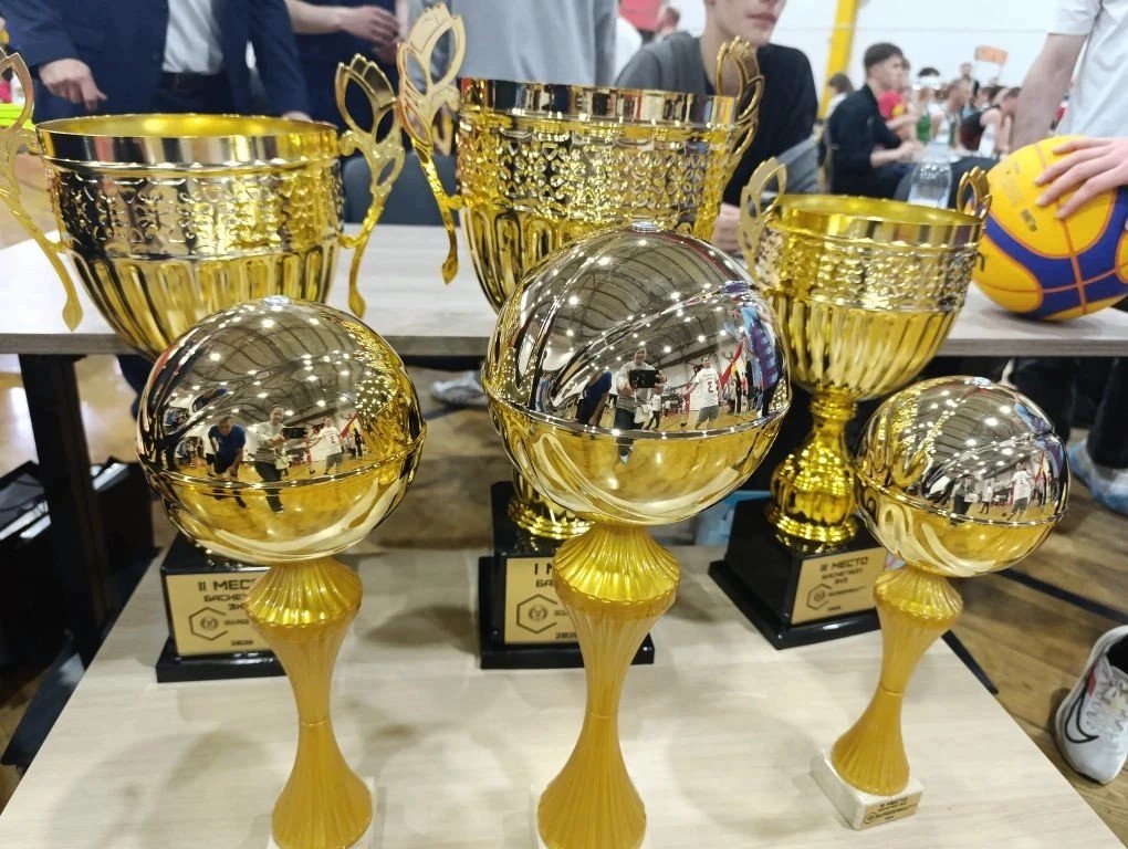В Ленинградской области прошёл первый корпоративный фестиваль баскетбола 3×3 - В «Баскет-холле» Ленинградской области состоялся первый спортивный фестиваль корпоративного баскетбо