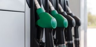 В Крыму приостановили продажу топлива на заправках