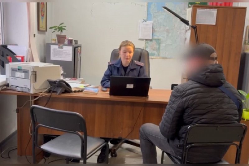 Рецидивиста будут судить за спрятанный в листве труп в Кингисеппе - Завершено расследование уголовного дела об убийстве 40-летнего мужчины в Кингисеппе.