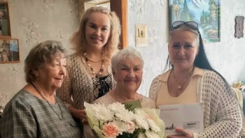 Тамара Алексеевна Иванова из Бокситогорского района отпраздновала 90-летие - Жительница Бокситогорского района Тамара Алексеевна Иванова отметила 90-й день рождения.