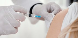 Российская вакцина от аллергии на пыльцу березы появится осенью