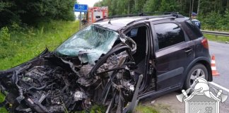 Один человек пострадал в результате лобовой аварии под Бокситогорском