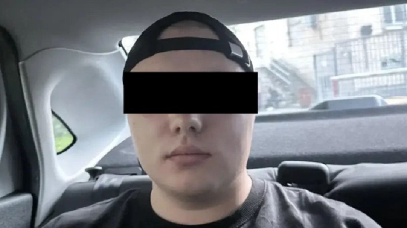 Задержан курьер мошенников, обманувших на 500 тыс. рублей пенсионерку из Кировского района - Задержанный оказался неработающим жителем Санкт-Петербурга.
