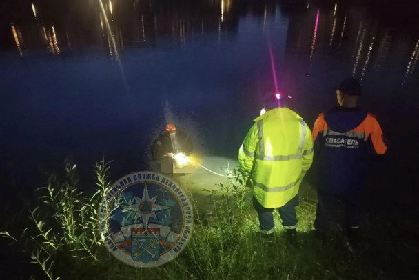Мужчина утонул в водоеме в Новом Девяткино - Подробности происшествия и причины смерти мужчины предстоит установить медицинской экспертизе.