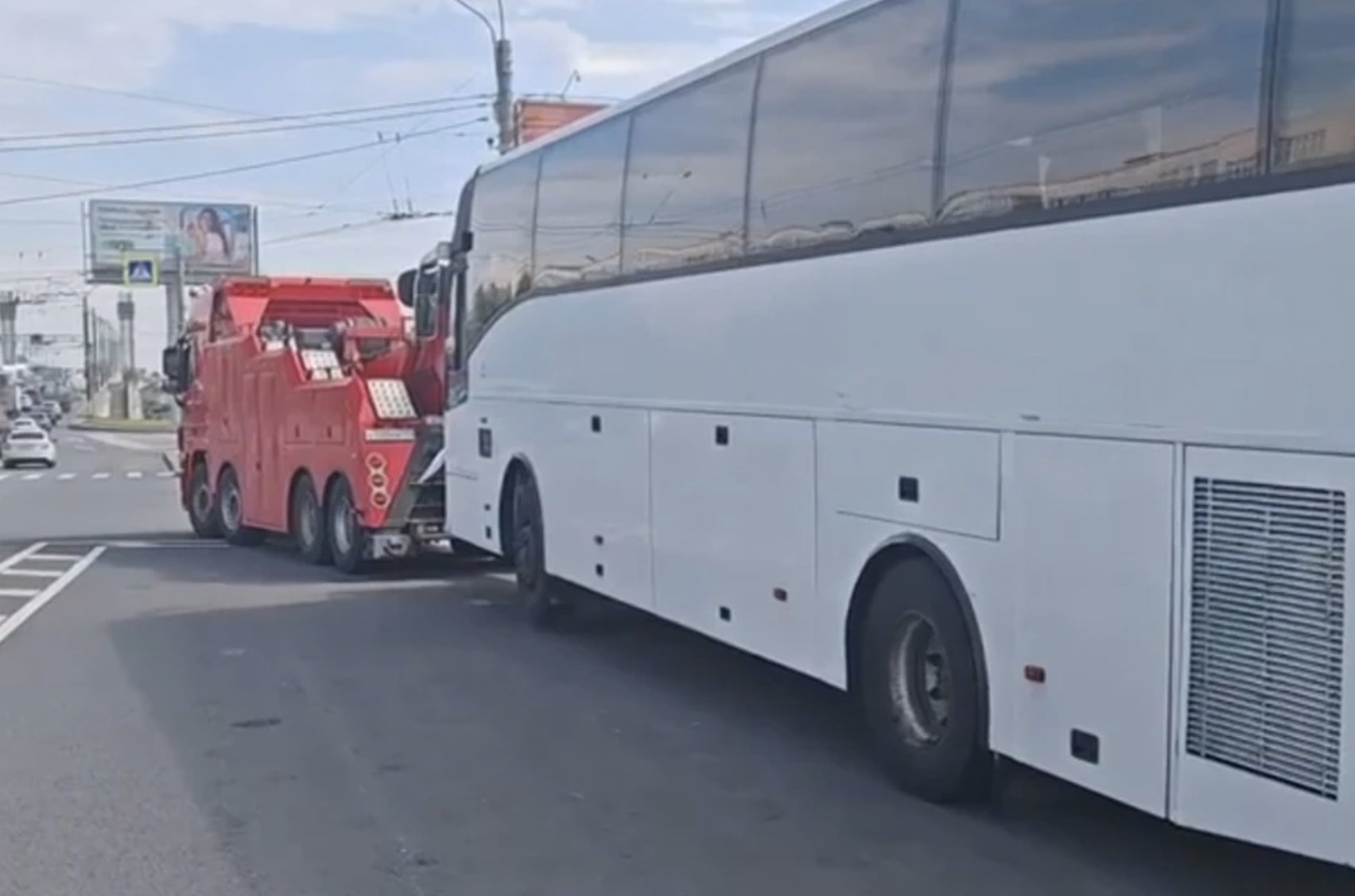40 неисправных автобусов выявили во время массовой проверки в Ленобласти и Петербурге - Три автобуса должны были выехать в рейс с неисправными рулевой и тормозной системами, их отправили н