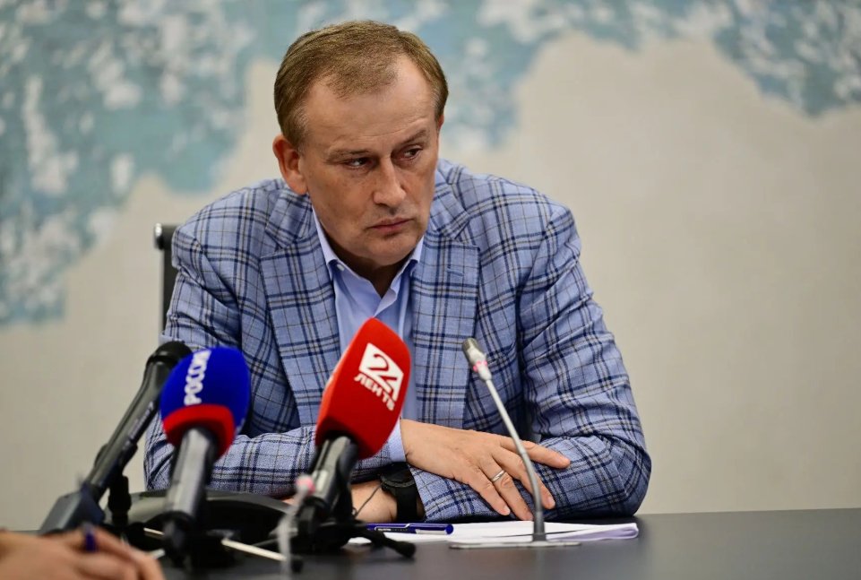 Александр Дрозденко: Ленобласть подготовит закон для решения проблемы "коттеджного рабства" - Регион выйдет с новым законом на федеральный уровень, который защитит собственников домов в коттеджн