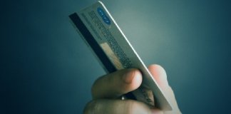 Россиян ждут новые правила пользования банковскими картами с 1 сентября