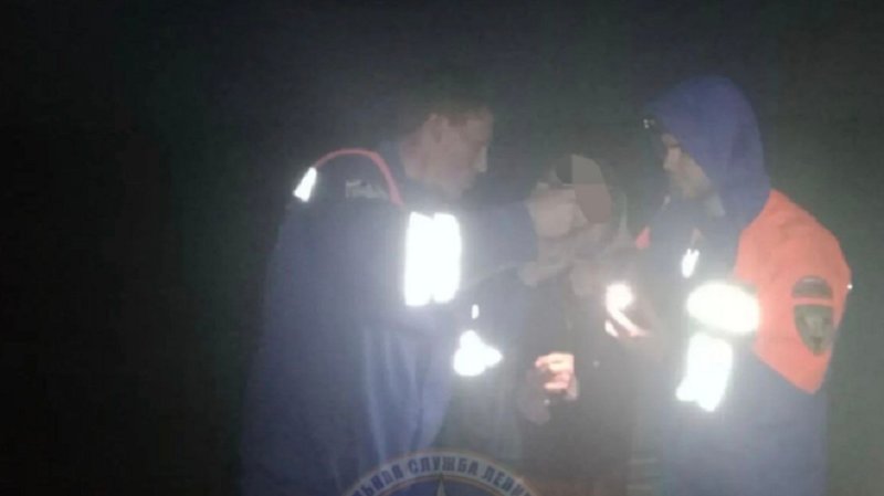 Мужчина и женщина заблудились в лесу в Гатчинском округе - Сообщение о них поступило вечером 15 июля.