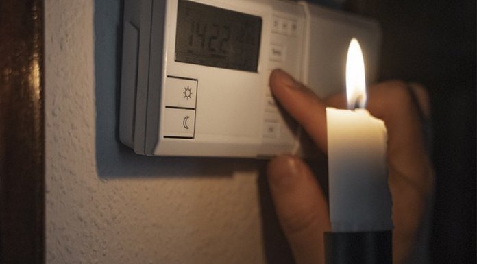 Отключения электричества пройдут в Ленобласти до 29 августа