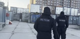 Более 30 нелегальных мигрантов задержали на стройках в Ломоносовском районе