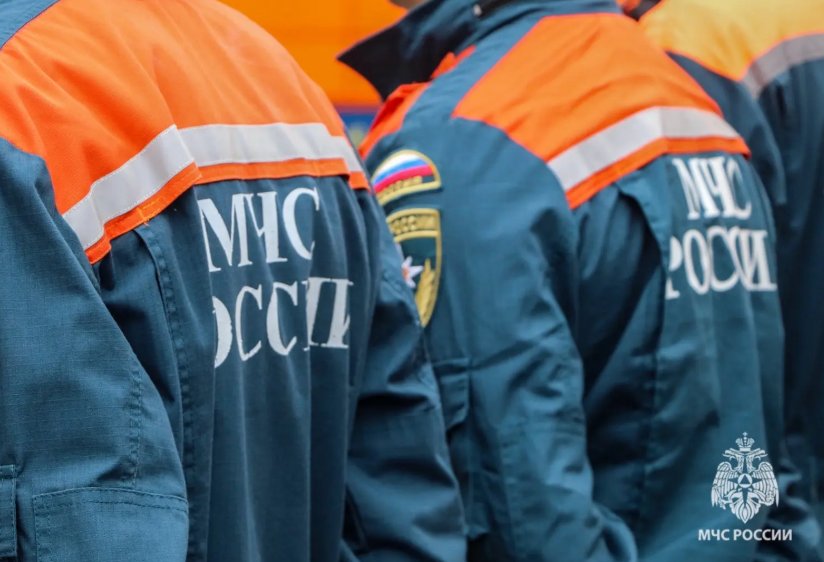 Обломки БПЛА нашли у школы в Киришах, повреждены несколько жилых домов — губернатор - Глава региона рассказал о последствиях ночного налета БПЛА.