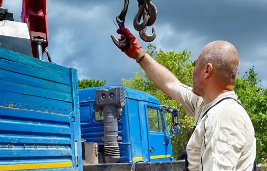 Ленинградские специалисты обновляют систему водоснабжения в Енакиево - Ленинградская область продолжает оказывать поддержку подшефному городу в ДНР.