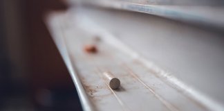 Помощник президента РФ предложил усложнить ЕГЭ из-за большого числа стобалльников
