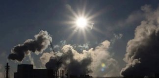Угрозу загрязнения воздуха объявили в Ленобласти на 1 октября