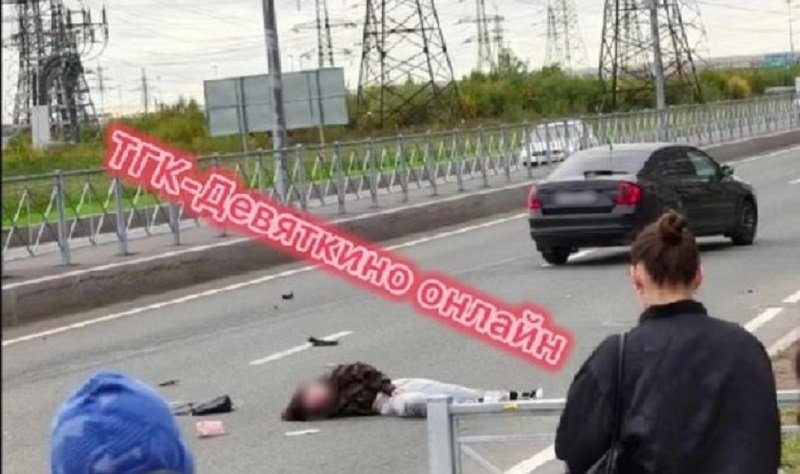 Иномарка снесла пешехода во Всеволожском районе - Утром 26 сентября на проспекте Авиаторов Балтики в Мурино Всеволожского района Ленинградской области