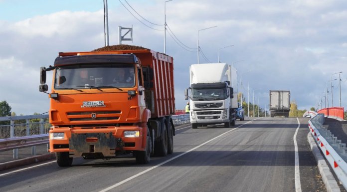 В Кингисеппском районе открыли движение по обновленному мосту через Лугу — Александр Дрозденко