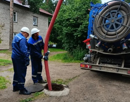 Леноблводоканал повысил качество водоснабжения в Приозерском районе - Более 18 километров сетей обслужили специалисты.