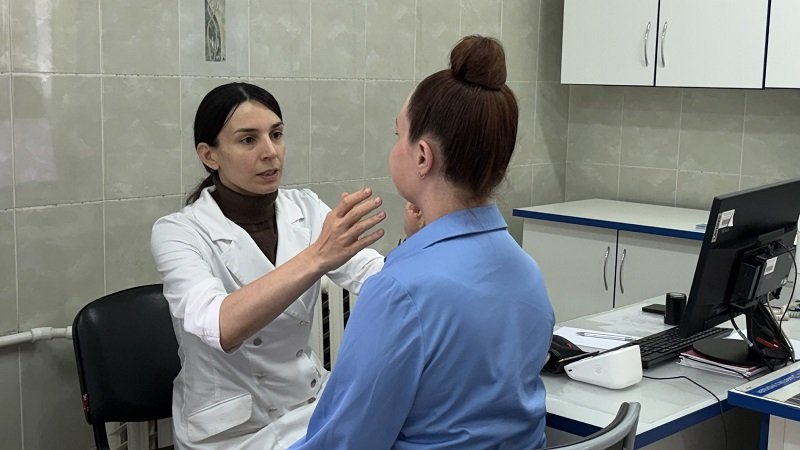 В рамках проекта «Редкий маршрут» врачи ЛОКБ осмотрели пациентов в Тосно - В Ленинградской области продолжается проект «Редкий маршрут», направленный на выявление и диагностик