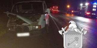 «Газель» столкнулась с двумя иномарками в Волховском районе