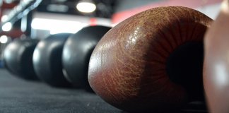 Российские боксеры с гимном и флагом выиграли чемпионат Европы, победив в том числе и Украину