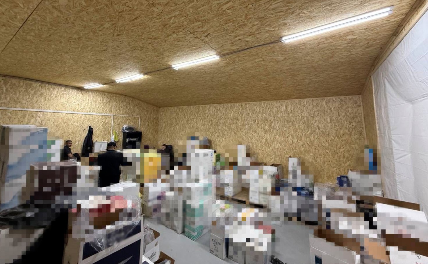 В Петербурге изъяли почти 500 тыс. единиц нелегальной табачной продукции на сумму 79 млн рублей - Материалы переданы в региональное управление МВД России.