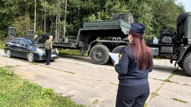 Приставы Ленобласти передали Минобороны 45 конфискованных автомобилей - Машины конфисковали у водителей, которые повторно управляли транспортом в состоянии опьянения.