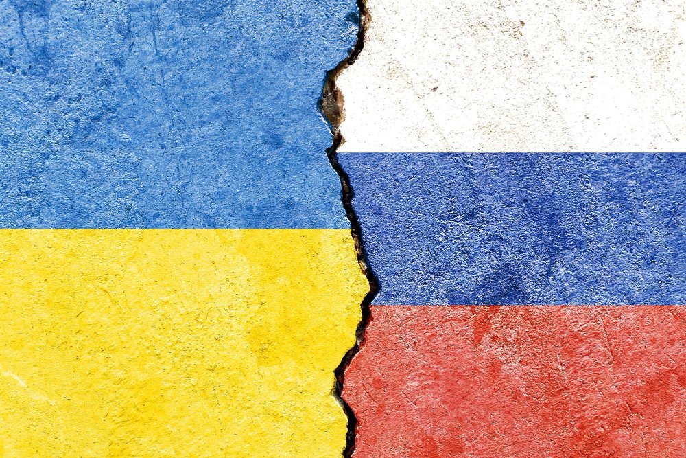 Трехсторонние переговоры по Украине пройдут в Абу-Даби в первой половине ноября — Песков - Основной темой обсуждения станет обеспечение безопасности России и Украины после достижения мирного
