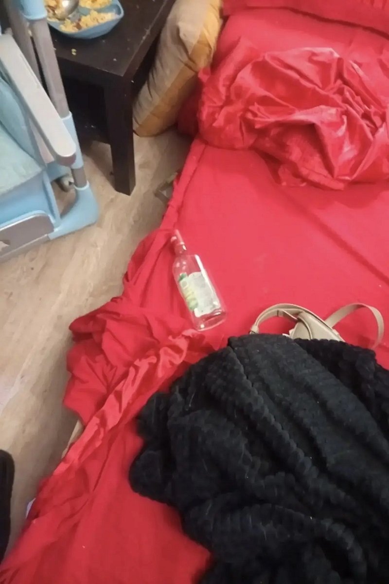 В Петербурге росгвардейцы спасли годовалого ребенка, стоявшего возле открытого окна - В Санкт-Петербурге сотрудники Росгвардии спасли годовалого мальчика, который находился на подоконник