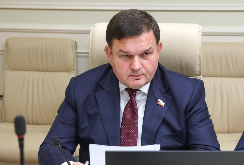 Сергей Перминов: ЕС продолжает использовать международный спорт для политического давления - Сенатор рассказал, почему Европа по-прежнему открыто использует спорт в качестве инструмента политич