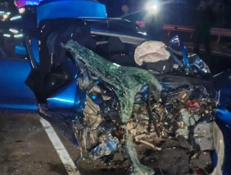 Водитель Renault погиб в ДТП с тремя автомобилями в Бокситогорском районе - Вечером 7 октября на 366-м километре трассы А-114 «Вологда-Новая Ладога» столкнулись автомобили Audi